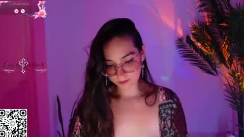 Emmily Roberts online show from July 23, 1:58 am