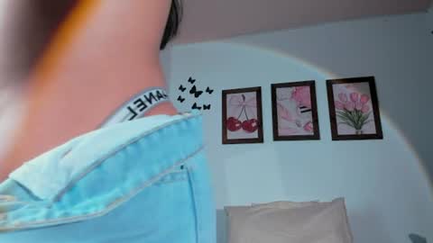 Emily  online show from July 6, 9:50 pm
