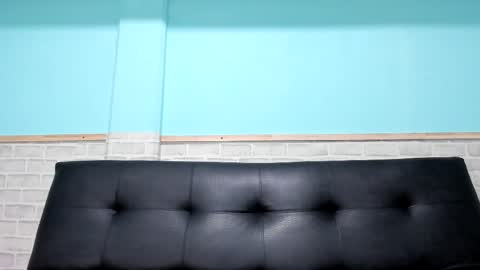 Emily online show from March 11, 11:33 am