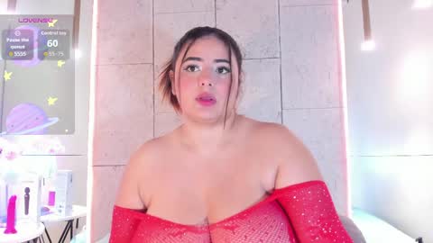 Emiily Grace online show from April 23, 11:40 am