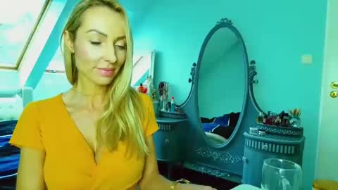 Emila online show from January 27, 12:26 pm