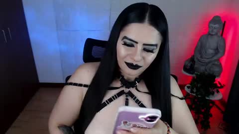 POWERFULL GODDESS EMILI online show from July 7, 6:47 am