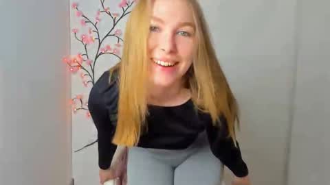 Emilia online show from May 2, 5:46 am