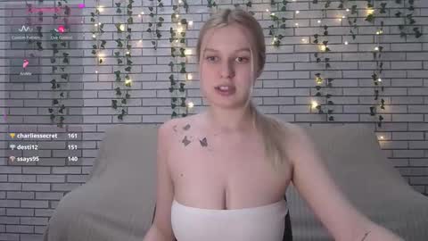 Amili online show from February 26, 2:27 pm