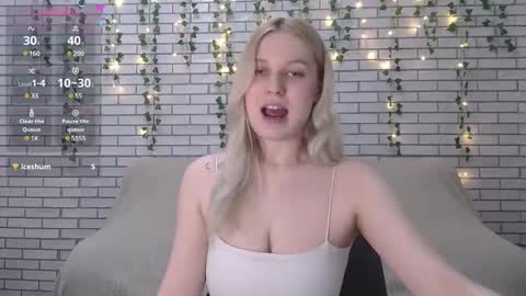 Amili online show from February 20, 1:19 pm