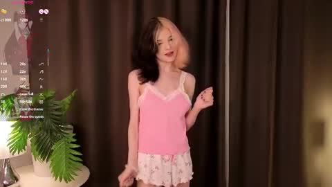 Felicia online show from July 9, 3:49 pm