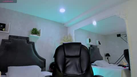 EmiliaRose online show from February 11, 9:40 pm