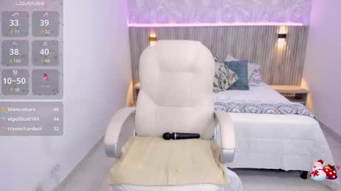 Emily online show from March 11, 7:14 am