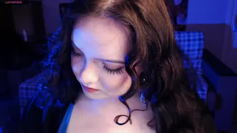 Emily online show from May 5, 5:51 pm