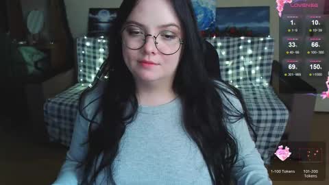 Emily online show from December 20, 9:33 pm