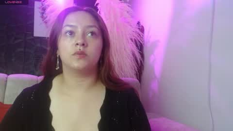 emily175445 online show from June 8, 1:45 pm