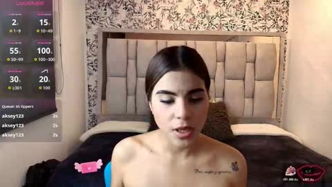 EMILY CUTE online show from February 13, 10:24 pm