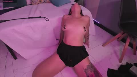              online show from March 10, 9:18 pm