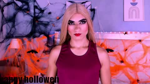 emily_castillo_1 online show from October 9, 5:24 am