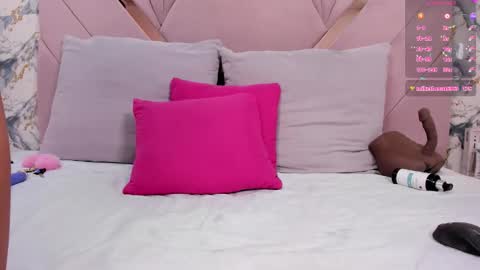  M I A   online430pm- 930pm online show from November 13, 10:56 pm