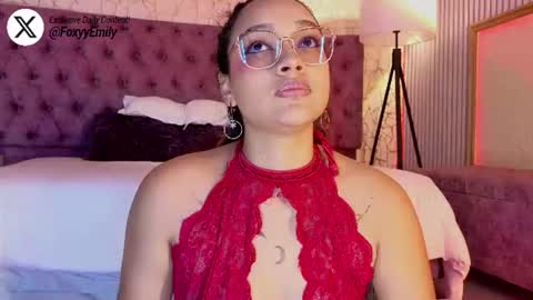 Emily online show from June 19, 7:09 pm