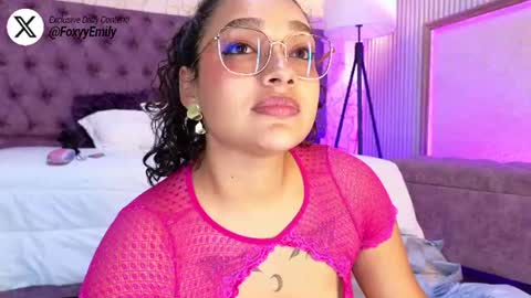 Emily online show from June 26, 7:19 pm