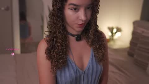 Juliana online show from April 24, 1:29 am