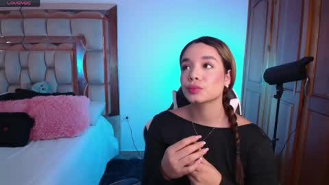 emily online show from April 29, 9:19 pm