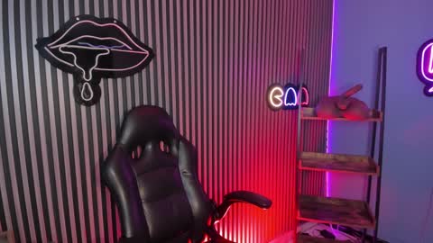 Emily  online show from March 8, 2:45 am