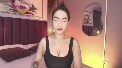 Emily  online show from December 2, 5:04 am