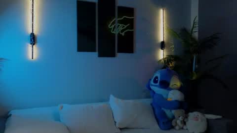 emily shepard online show from July 16, 3:32 am