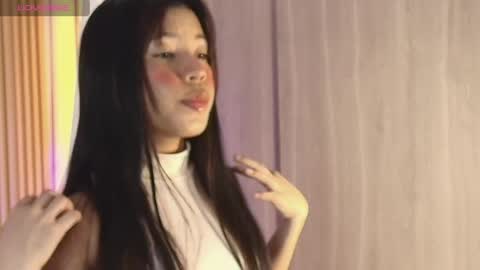 Emily online show from April 23, 12:24 pm