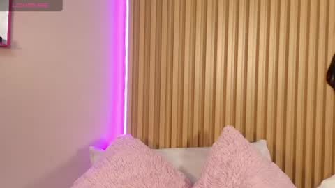 Emily online show from June 22, 12:12 pm