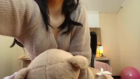 Snapshot of emily_trujillo chatting on October 21, 7:28 pm Emily Trujillo online show from October 21, 7:28 pm