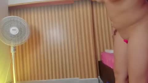 emily_velvet_ online show from June 22, 6:26 pm