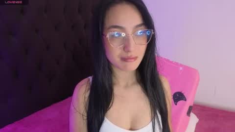 emily_vermont online show from July 23, 11:41 am