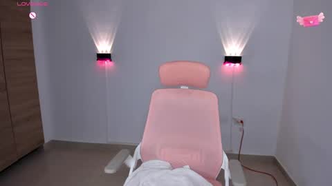 Emi online show from February 26, 12:09 am