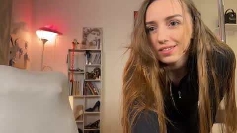 Lia online show from May 15, 11:18 am