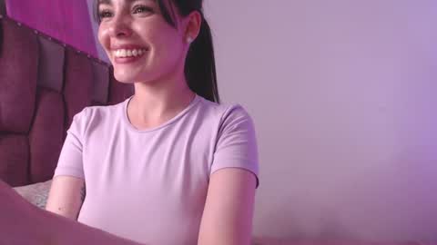 emily_w2 online show from June 24, 3:46 am