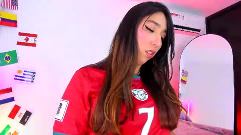 emily_walker4 online show from June 21, 2:18 am