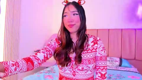 emily_walker4 online show from December 14, 3:57 am