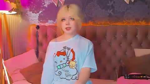 Baby Emelli online show from April 23, 7:05 am