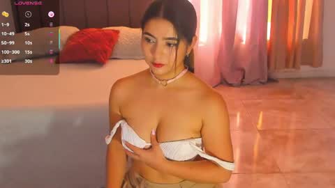 Emily online show from August 7, 10:19 pm