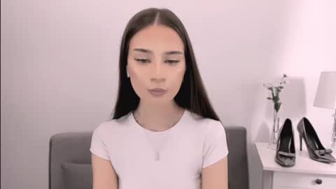 EmilyCharming online show from February 25, 9:51 pm