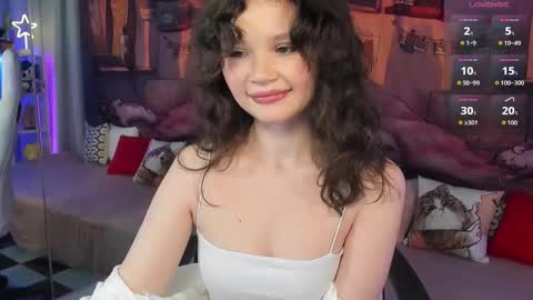 Emilyhaves online show from December 4, 5:34 pm