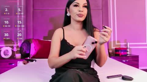 Snapshot of emilycolle_ chatting on September 19, 4:16 am Emily online show from September 19, 4:16 am