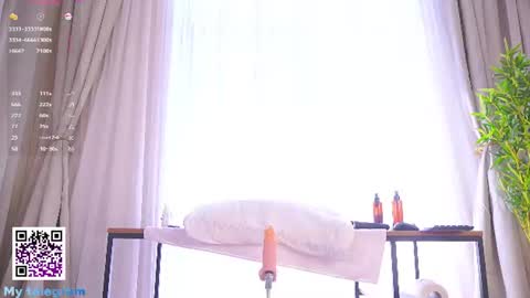 Emily  Lovense is activeThere are legends that in this room all your wishes can come true  Private is Open online show from June 29, 10:15 am