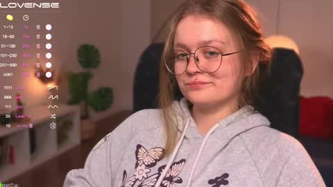 Emily  online show from February 22, 3:36 pm