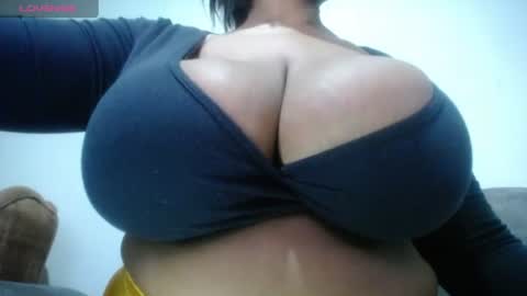 Emilyhines online show from July 17, 9:50 pm