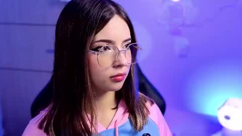 VALEEEN online show from June 25, 3:39 pm