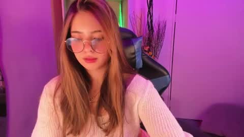 VALEEEN online show from February 14, 7:02 pm