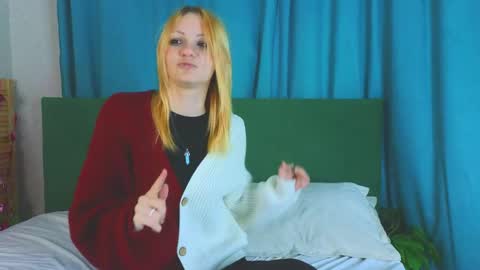 emily online show from April 27, 4:04 pm