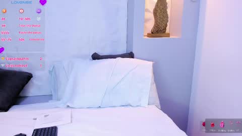 EMILY online show from March 6, 12:32 am