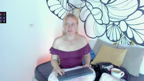 Summer 3 online show from May 6, 4:18 am