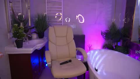  MY NAME IS Emily WELCOME EVERYONE I WILL BE HAPPY TO GIVE YOU WHAT YOU HAVE DREAMED OF FOR SO LONG online show from June 14, 6:37 am